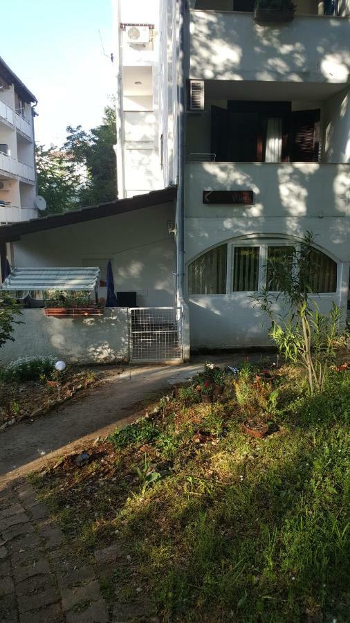 Apartman Garden Пореч Екстериор снимка